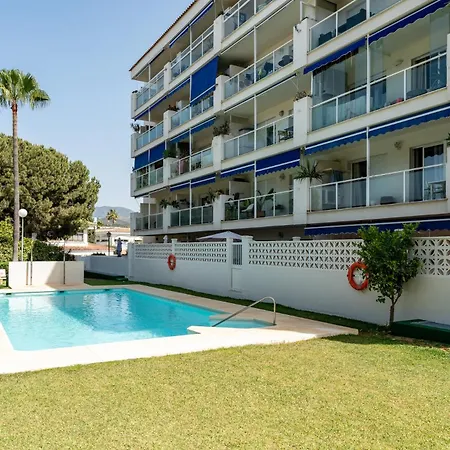 Апартаменты Malagasuite Pool Paradise *