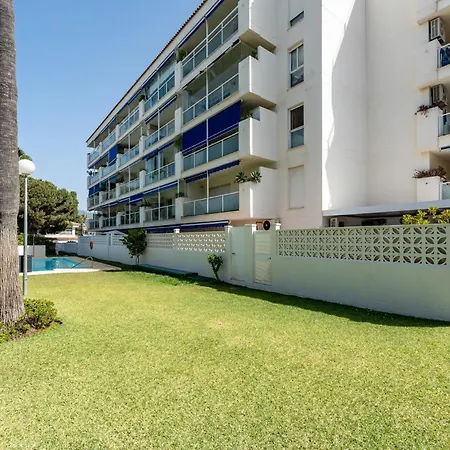 Malagasuite Pool Paradise Apartment *