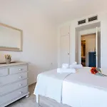 Malagasuite Pool Paradise Apartment *