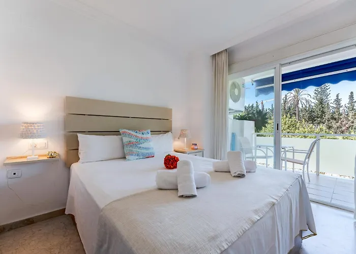 Malagasuite Pool Paradise Apartment Marbella